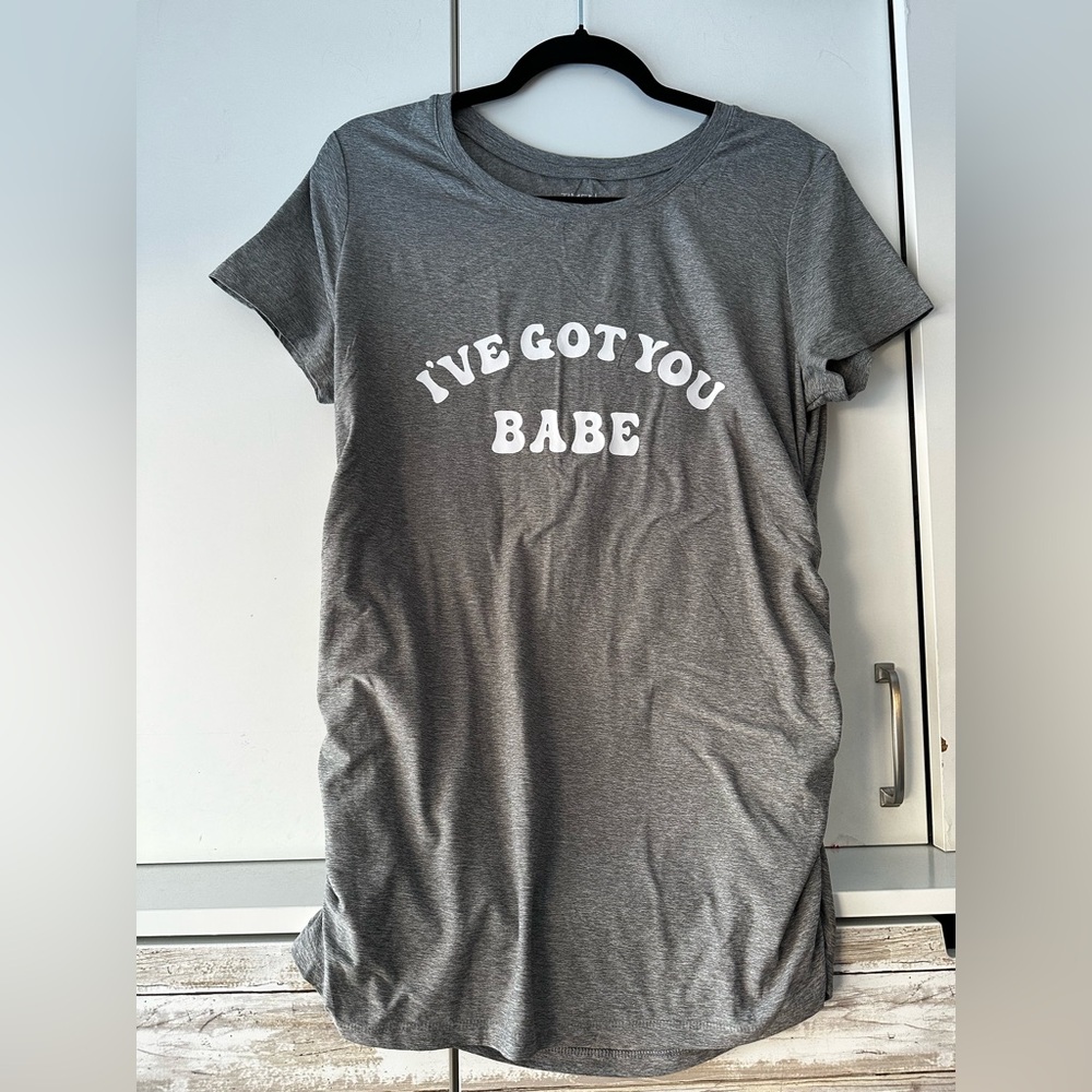 🤰 Time and Tru Maternity Gray “I’ve Got You Babe” Ruched Graphic Tee M 8–10